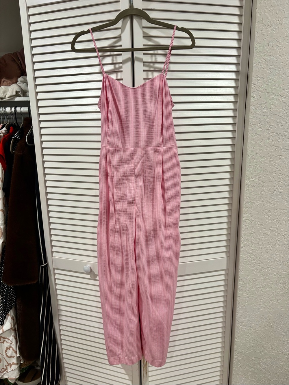 Vineyard Vines Pink Seersucker Tie Back Jumpsuit Women’s Size 6 Wide Leg